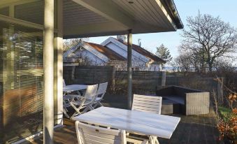 6 Person Holiday Home in Hals by Traum