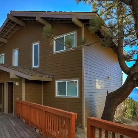 Scenic Escape - Best Views of Lake Tahoe!