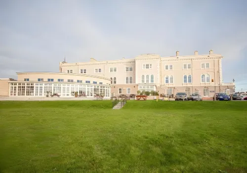 The Royal Hotel Hotels in Brean