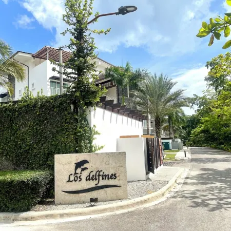 Luxury Chic Playa Bonita Beachfront.