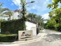 Luxury Chic Playa Bonita Beachfront.