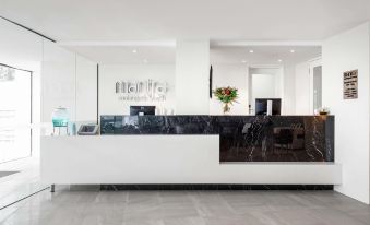 Mantra Coolangatta Beach