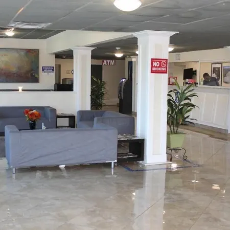 Noble Suites