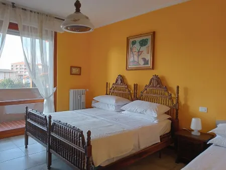 Located 200 m from Pallanza lakefront, family friendly apartment. Отели рядом с достопримечательностью «Compagnia Del Lago Azienda Floricola Di Paolo Zacchera»