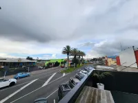 Rooftop Apartments Hotels in Raglan