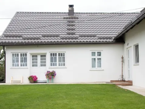 Casuta bunicilor ,Spacious 3-bedroom house in beautiful Bucovina, Volovăț,WiFi Hotels in Comuna Volovat