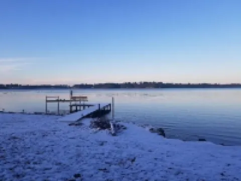 Huber Cottage - Lakefront Cabin w/Dock and Beach