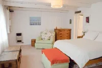 Argentina Patagonia Lake District Fly Fishing Ranch Home on 880 acres Hôtels à : 