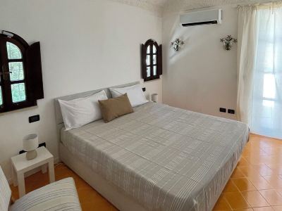 3-bedroom villa in wonderful Selva Piana-baia D'argento with AC, WiFi