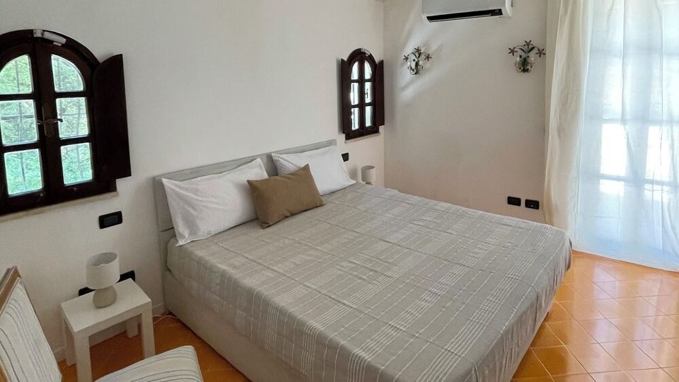 3-bedroom villa in wonderful Selva Piana-baia D'argento with AC, WiFi