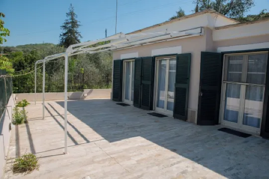 Pink House - Free Parking Wi-fi free Tivoli