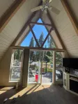 Historic A-frame 2 bedrooms plus loft, AC, WIFI and boat slip. Enjoy your stay