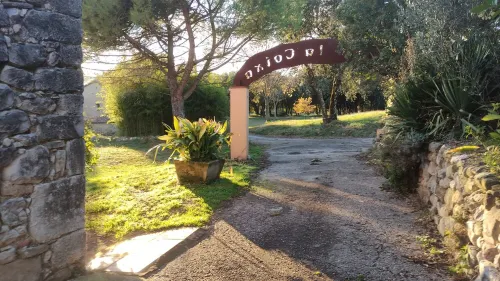 Apartamento 8 personas  4 habitaciones y cuatro baños. Piscina COMPARTIDA.