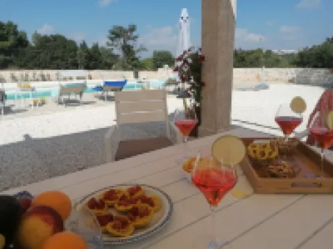 Stefano's Villa - Relax, Saltwater Pool & View of Cisternino