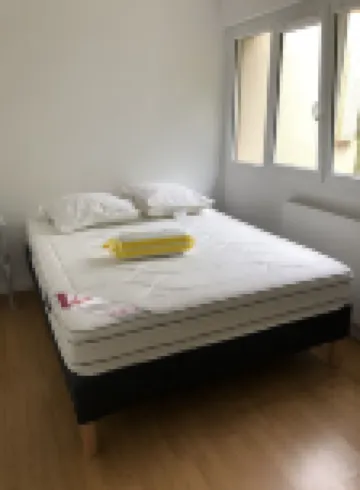 Proximité Port et Plage - T3 Climatisé