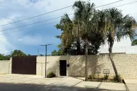 Casa Xchel in front of the bay, pool, jacuzzi and deck.