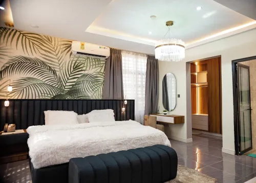 A stay like no other - Book your escape today فنادق في Dangme West