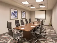 Hampton Inn & Suites Denver-Downtown Hotels near Brown Palace