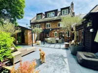 Little Woodside a beautiful New Forest self contained private luxury annexe Hotels in New Milton