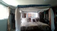 Charming 3-bedroom bungalow in Gated community in Athi River with WiFi, のホテル
