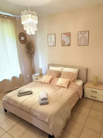 Cosy house, parking, wifi near Luxembourg/metz/Amneville Отели рядом со станцией Thionville