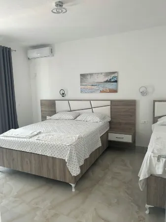 1 bedroom apartment with balcony - Apartments Subashi room 205 Отели в г. Gjerana