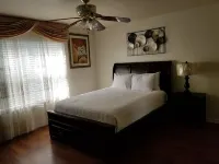 Quiet neighborhood, two minutes from the recreational park Hotels in Leon Valley