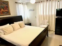 Large 3 BD home w/AC,Beautiful Yard,Best location Hotel a San Francisco de Macoris