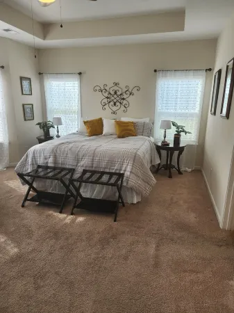 Charming 3-bedroom house with WiFi, fitness room in fabulous Savannah