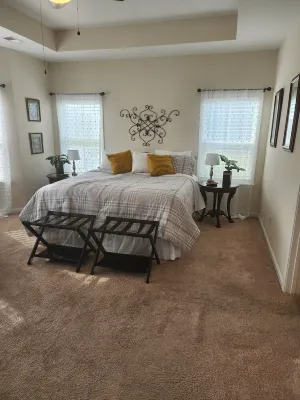 Charming 3-bedroom house with WiFi, fitness room in fabulous Savannah