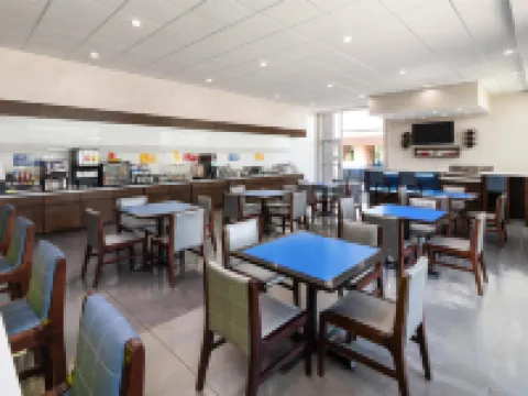 GLō Best Western Enid OK Downtown/Convention Center Hotel Hotels in Enid