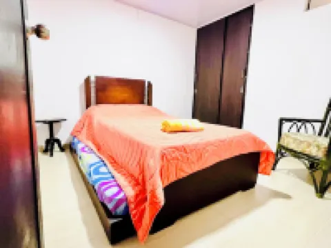 Apartamento de 3 Habitaciones en Zona Tranquila, Ideal Para Descanso y Turismo فنادق في 