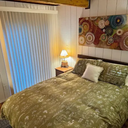 Family & Dog Friendly 2 Bedroom Plus Loft Beach Cabin