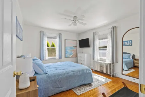 Costal Cottage Retreat minutes from Newport RI
