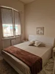 Luna apartment with free parking.