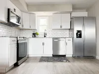 RiverStone Retreat B