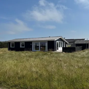 "Bera" - 250m from the Sea