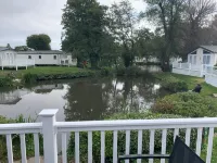 VALENCIA 2 BEDROOMS LAKESIDE LODGE 威利住宿飯店