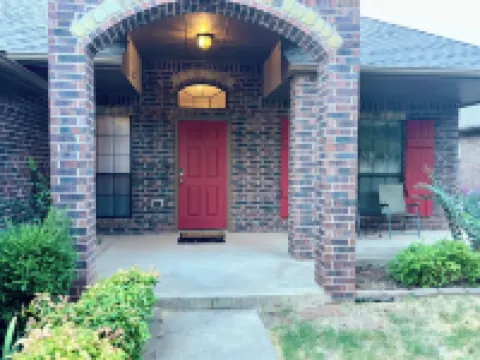 Heart of Edmond Retreat - 3bed 2bath