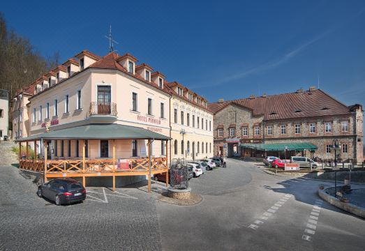 Hotel Podhrad