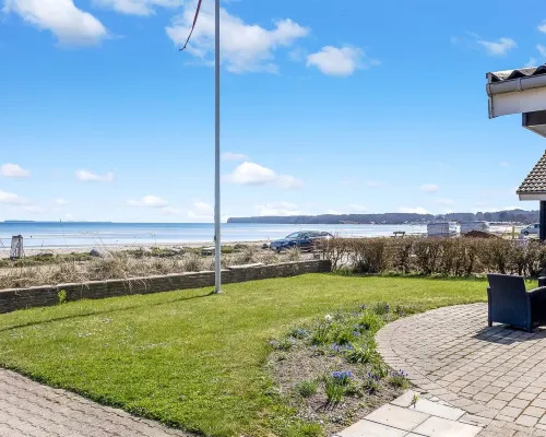"Cornelius" - 30m from the sea Hotels in Bjert