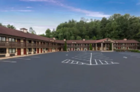 Super 8 by Wyndham Helen โรงแรมในเฮเลน