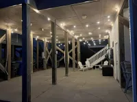 Beautiful 3BR house in perfect location w/ water view, all linens included! 오션아일랜드 비치 호텔