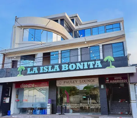 Hotel Los Algarrobos Отели рядом с достопримечательностью «Cerro de las Tijeretas»