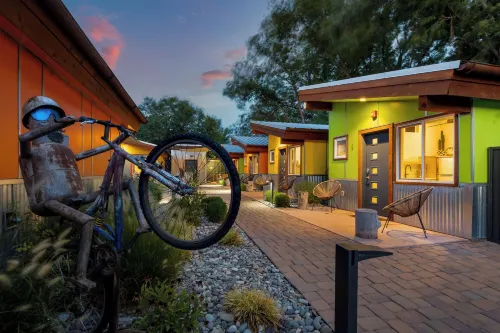 Kokopelli West - Homestays