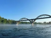 New! Beautifully updated private home near White River and Bull Shoals Hotel a Marion County