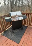 Cozy Cabin Escape w/Hot Tub, King Bed & Fire Pit