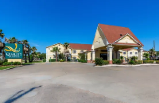 Quality Suites North Houston - Spring Hotels in Houston
