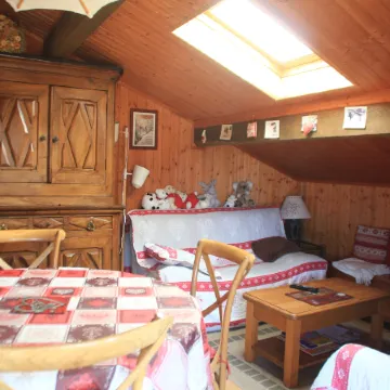 Studio for 4 people in Auvergne