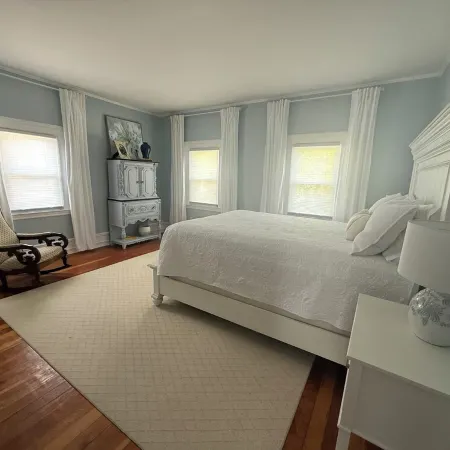 Historic 2-bedroom condo in Owosso